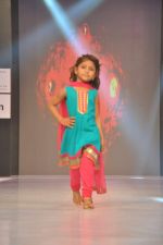 at Kids Fashion Week day 1 in Lalit on 18th Jan 2014 (39)_52dbae5b83df1.JPG
