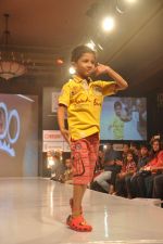 at Kids fashion week in Mumbai on 19th Jan 2014 (76)_52dcb4e2cda4a.JPG