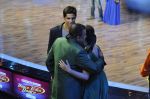 Parineeti Chopra, Sidharth Malhotra at the promotion of Hasee toh Phasee on the sets of DID in Famous, Mumbai on 20th Jan 2014 (132)_52de15a2e77f0.JPG