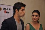 Parineeti Chopra, Sidharth Malhotra at the promotion of Hasee toh Phasee on the sets of DID in Famous, Mumbai on 20th Jan 2014 (98)_52de159e59e15.JPG