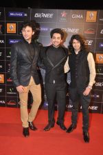 Shreyas Pardiwalla, Himansh Kohli, Dev Sharma at 4th Gionne Star Global Indian Music Academy Awards in NSCI, Mumbai on 20th Jan 2014 (326)_52de355c4b8f3.JPG
