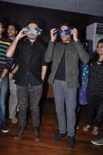 Farhan Akhtar, Vir Das promote Shaadi ke side Effects in Mumbai on 21st Jan 2014 (10)_52df6c34e9197.JPG
