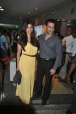 Salman Khan, Daisy Shah at Jai Ho screening and party in Mumbai on 23rd jan 2014 (68)_52e20ed182d25.JPG