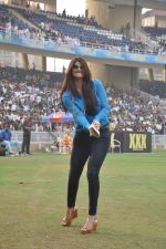 Daisy Shah at CCL match in D Y Patil, Mumbai on 25th Jan 2014 (309)_52e4e35e52c5c.JPG
