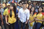 Salman Khan at CCL match in D Y Patil, Mumbai on 25th Jan 2014 (70)_52e4e45ea5cbd.JPG