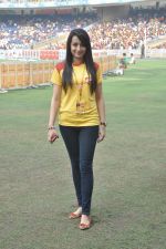 at CCL match in D Y Patil, Mumbai on 25th Jan 2014 (172)_52e4e29640dfe.JPG