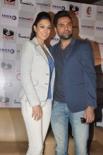 Abhay Deol, Preeti Desai at One by two merchandise launch in Inorbit, Malad on 28th Jan 2014 (73)_52e89aea2454e.JPG