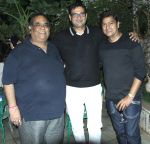satish kaushik,rumi jaffrey & aadesh srivastava at a surprise birthday party for Sudhir Mishra by Rahul Bhat in Mumbai on 22nd Jan 2014_52e89129b76b3.jpg