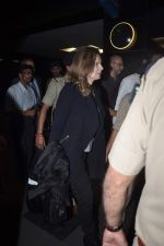 Former first lady of France Valerie snapped at airport in Mumbai on 28th Jan 2014 (33)_52e9f768b70f5.JPG