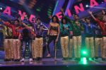 Shilpa Shetty at Nach Baliye 6 grand finale performance in Filmistan on 30th Jan 2014 (155)_52eb45a973e6a.JPG