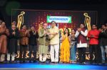 Yashwant Deo receives Lifetime Achievement Award by Amol Palekar along with jury members_52eb052ab3273.JPG