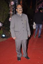 Amar Singh at Ahana Deol_s Wedding Reception in Mumbai on 2nd Feb 2014 (81)_52ef9fa441d5a.JPG