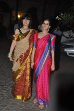 Nishka Lulla, Neeta Lulla at Ahana Deol_s Wedding Reception in Mumbai on 2nd Feb 2014(138)_52efa2b23dfef.JPG