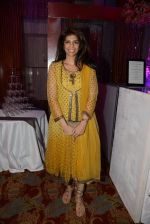 at Siddharth Kannan_s wedding reception with Neha in Mumbai on 4th Feb 2014 (160)_52f203643fddf.JPG