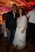 at Siddharth Kannan_s wedding reception with Neha in Mumbai on 4th Feb 2014 (176)_52f2036d4dd19.JPG