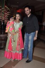 at Siddharth Kannan_s wedding reception with Neha in Mumbai on 4th Feb 2014 (52)_52f2032faa3e3.JPG