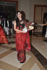 at Siddharth Kannan_s wedding reception with Neha in Mumbai on 4th Feb 2014 (88)_52f2033aedce9.JPG