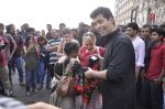 Karan Johar turns photographer for Colors new show in Gateway Of India on 5th Feb 2014 (31)_52f3be3604411.JPG
