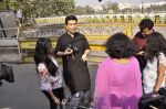 Karan Johar turns photographer for Colors new show in Gateway Of India on 5th Feb 2014 (4)_52f3be2ce87eb.JPG