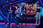 Priyanka Chopra, Arjun Kapoor, Ranveer Singh at gunday promotions on the sets of Boogie Woogie in Malad, Mumbai on 6th Feb 2014 (75)_52f3d98e80f0b.JPG