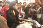  Sameera Reddy Unveils Vardenchi T5- India_s first ultra premium motorcycle at Auto Expo 2014 (4)_52f7832fc95c3.jpg