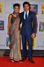 Farhan Akhtar, Adhuna Akhtar at Zee Awards red carpet in Filmcity, Mumbai on 8th Feb 2014 (314)_52f77bfe516c9.JPG