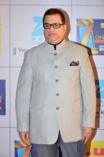 Ramesh Taurani at Zee Awards red carpet in Filmcity, Mumbai on 8th Feb 2014 (107)_52f77d1901187.JPG
