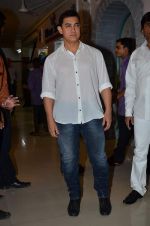 Aamir Khan at the launch of Sagar Movietone in Khar Gymkhana, Mumbai on 11th Feb 2014 (120)_52fb1d912653e.JPG