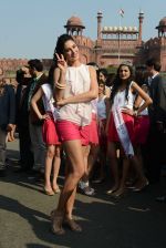 Nargis Fakhri walk for veet  be the diva campaign at Chandani chowk metro station to Red Fort on Wednesday, 12-02-2014  (2)_52fc5284d406e.JPG