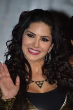 Sunny Leone at Ragini MMS 2 promotions in a bird cage in Infinity Mall, Mumbai on 12th Feb 2014 (155)_52fc87290db89.JPG