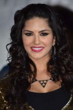 Sunny Leone at Ragini MMS 2 promotions in a bird cage in Infinity Mall, Mumbai on 12th Feb 2014 (159)_52fc872a87992.JPG
