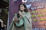 Raveena Tandon at chai pe charcha event by shaina nc in Mumbai on 14th Feb 2014(112)_52fed8fc7fe3c.JPG