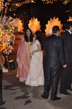 Aishwarya Rai Bachchan, Abhishek Bachchan, Tina Ambani, Anil Ambani at Kokilaben Ambani_s party in Colaba, Mumbai on 16th Feb 2014 (30)_5301a8a6f1dc5.JPG