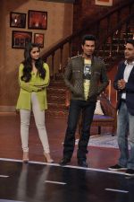 Alia Bhatt, Randeep Hooda on the sets of Comedy Nights with Kapil in Mumbai on 16th Feb 2014 (23)_5301a6e436b07.JPG
