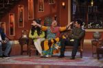 Alia Bhatt, Randeep Hooda on the sets of Comedy Nights with Kapil in Mumbai on 16th Feb 2014 (50)_5301a6e75692c.JPG