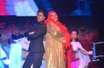 SRK performces with a fan for Temptation Reloaded 2014 Malaysia1_53019b469587a.JPG