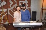 Sunidhi Chauhan with her husband Hitesh Sonik  at the recording of Amol Gupte_s music video in Mumbai on 16th feb 2014 (83)_5301a666ed1af.JPG