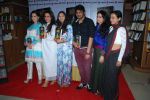 Simone Singh, Tisca Chopra, Maria Warsi at Tisca Chopra_s book launch in Landmark, Mumbai on 18th Feb 2014 (37)_530472826b154.JPG