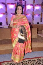 Asha Parekh at Miraj Group_s Madan Paliwal_s daughter Devdhooti and Vikas Purohit_s reception in Udaipur on 18th Feb 2014 (18)_5305c8e767d4d.JPG