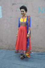 Kangana Ranaut at Queen promotion on India_s Got Talent in Filmcity, Mumbai on 23rd Feb 2014 (167)_530ae7ad8626f.JPG