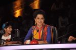 Kangana Ranaut at Queen promotion on India_s Got Talent in Filmcity, Mumbai on 23rd Feb 2014 (172)_530ae7af9ca7c.JPG