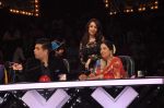 Malaika Arora Khan, Karan Johar, Kiron Kher on India_s Got Talent in Filmcity, Mumbai on 23rd Feb 2014 (121)_530ae837722cc.JPG