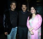 aadesh,udit & vijayta at Avitesh Shrivastava 18th birthday at Hard Rock cafe,Andheri on 24th Feb 2014_530c3a03614a7.jpg
