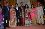 Shahrukh Khan at Rajiv and Megha_s wedding reception in Sahara Star, Mumbai on 25th Feb 2014 (158)_530dd49514632.JPG
