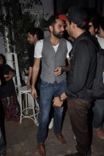 Abhay Deol snapped in Olive, Mumbai on 28th Feb 2014 (53)_5311872ab4876.JPG