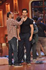Varun Dhawan at the promotion of Main Tera Hero on the sets of Comedy Nights with Kapil in Filmcity, Mumbai on 28th Feb 2014 (152)_53119037cb493.JPG