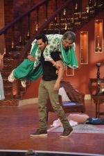 Varun Dhawan at the promotion of Main Tera Hero on the sets of Comedy Nights with Kapil in Filmcity, Mumbai on 28th Feb 2014 (159)_5311903a10e1c.JPG