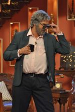Varun Dhawan at the promotion of Main Tera Hero on the sets of Comedy Nights with Kapil in Filmcity, Mumbai on 28th Feb 2014 (43)_5311902fbaa37.JPG