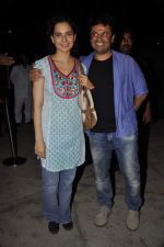 Kangana Ranaut, Vikas Bahl goes clubbing to promote Queen in Mumbai on 1st March 2014 (83)_5312a2a686a8c.JPG