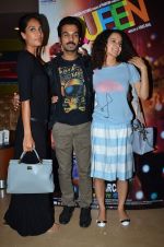Raj kummar Yadav, Lisa Haydon, Kangana Ranaut at Queen film screening in PVR, Mumbai on 3rd March 2014 (89)_53157a71165ff.JPG